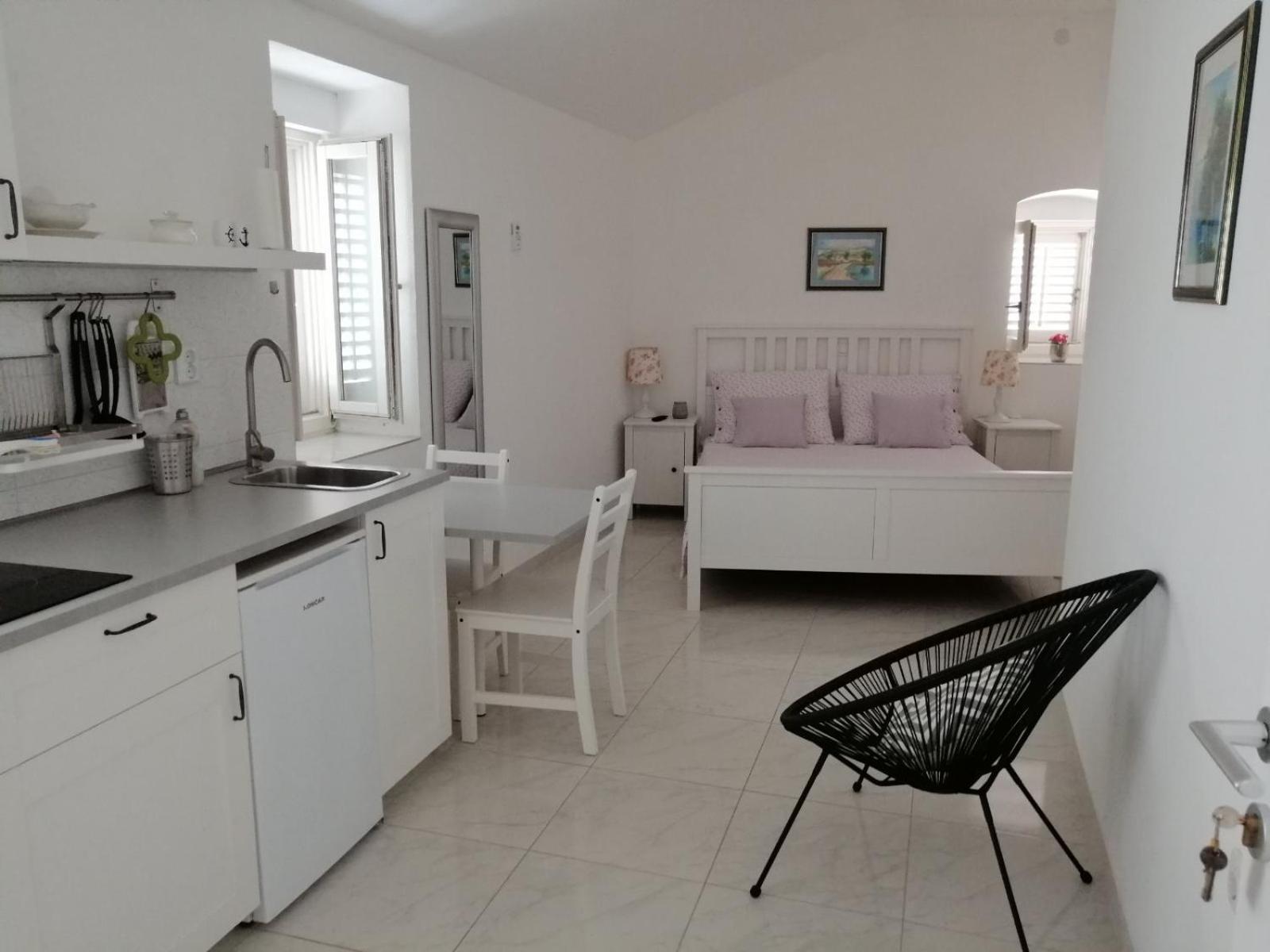 Apartment In Vis Historic Center - Mikula, Ljubica, Toma Bilik gambar