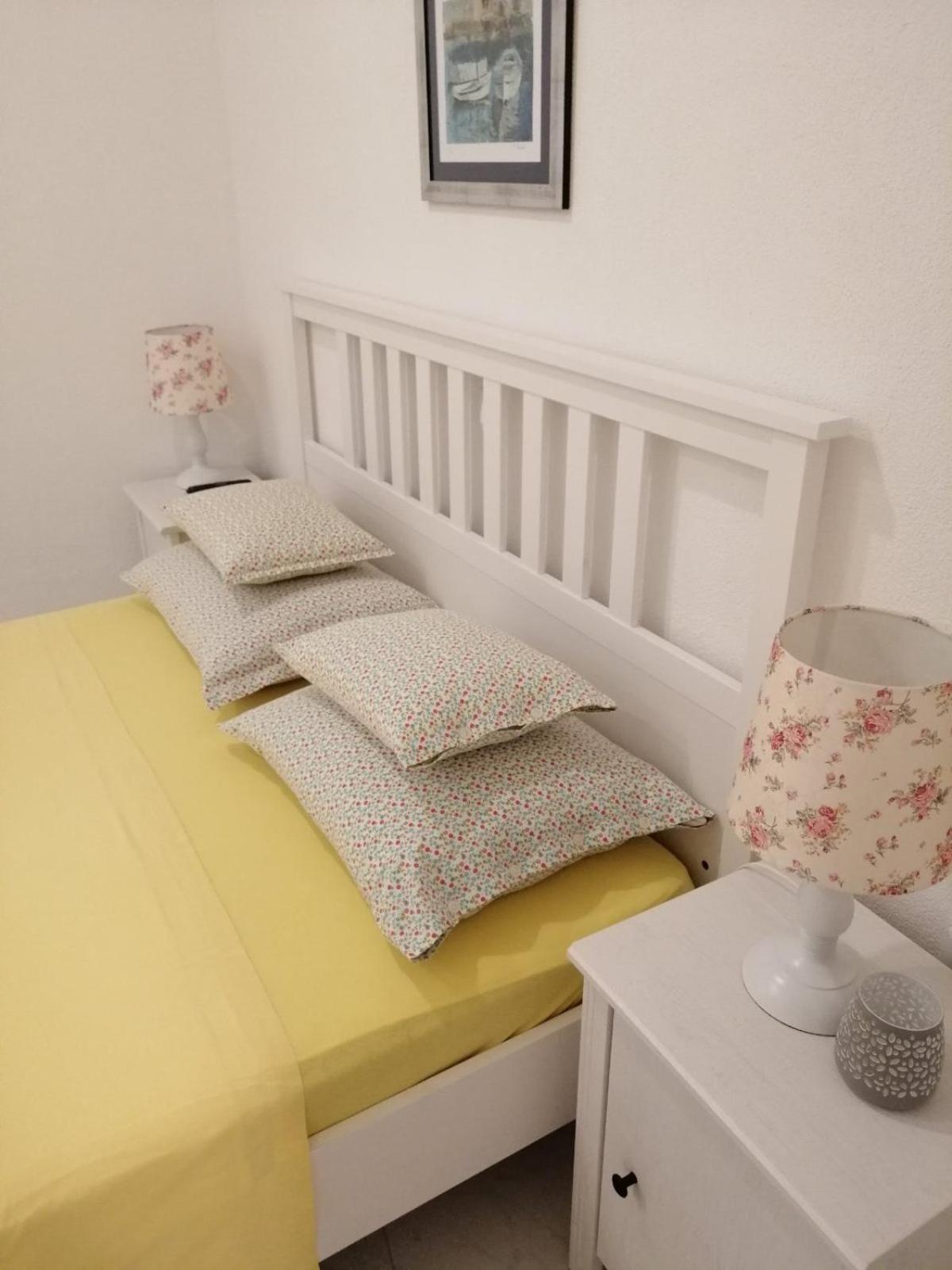 Apartment In Vis Historic Center - Mikula, Ljubica, Toma Bilik gambar